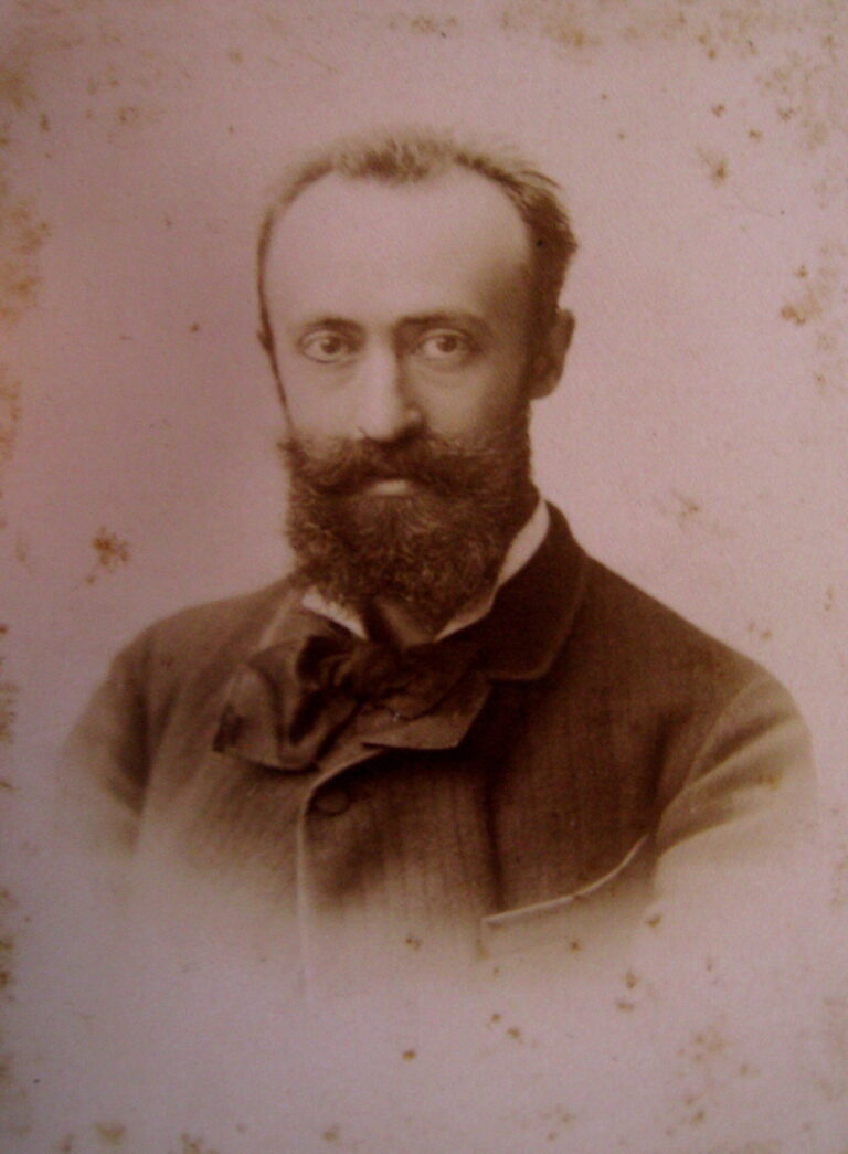Biografía de Apel•les Mestres