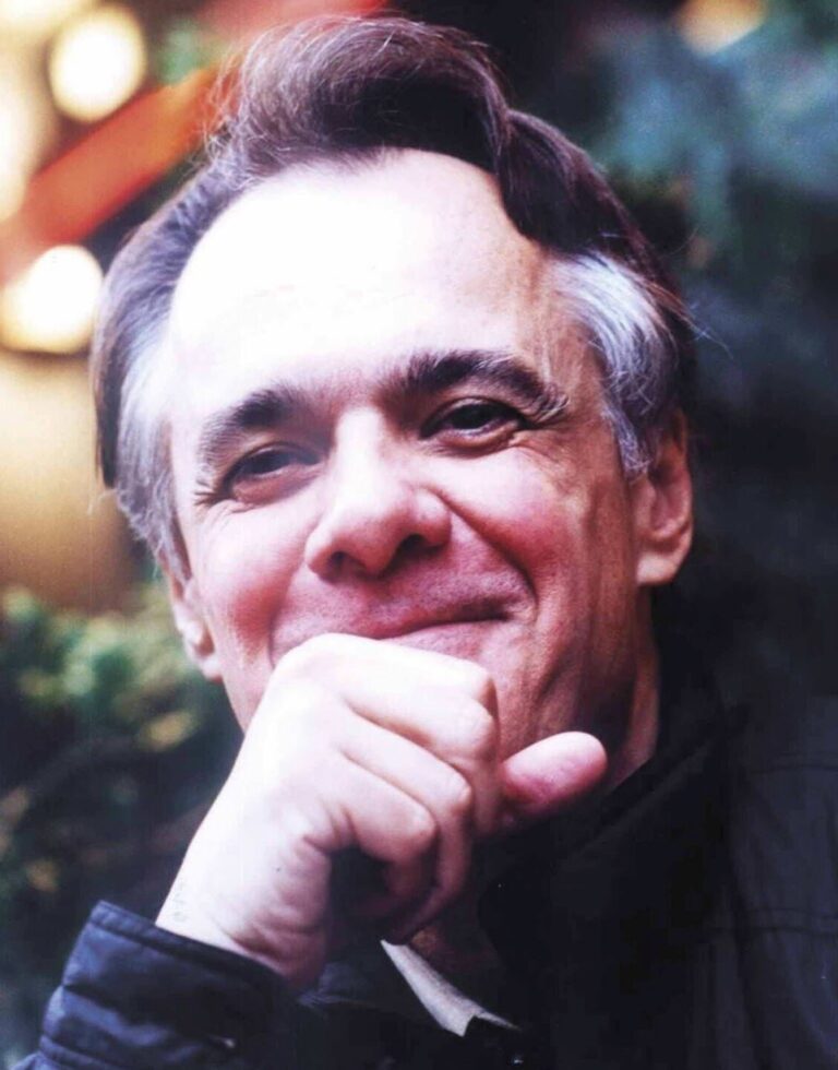 Biografía de Fernando Vallejo