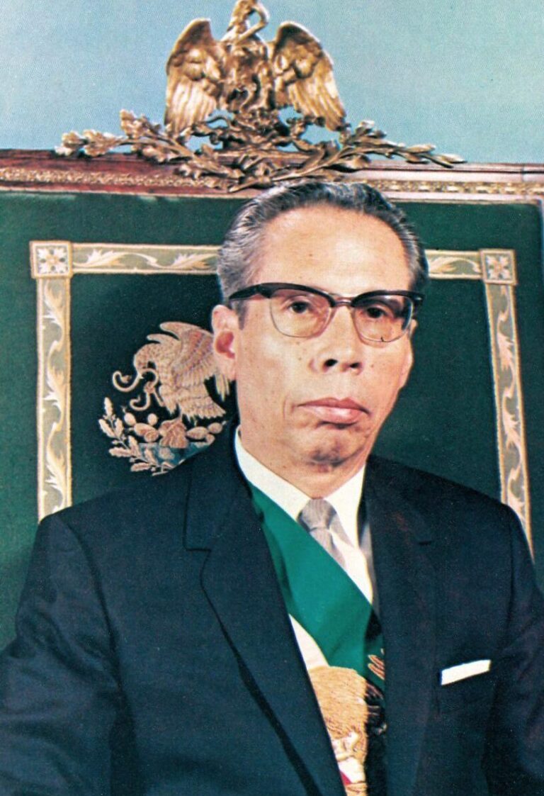 Biografía de Gustavo Díaz Ordaz