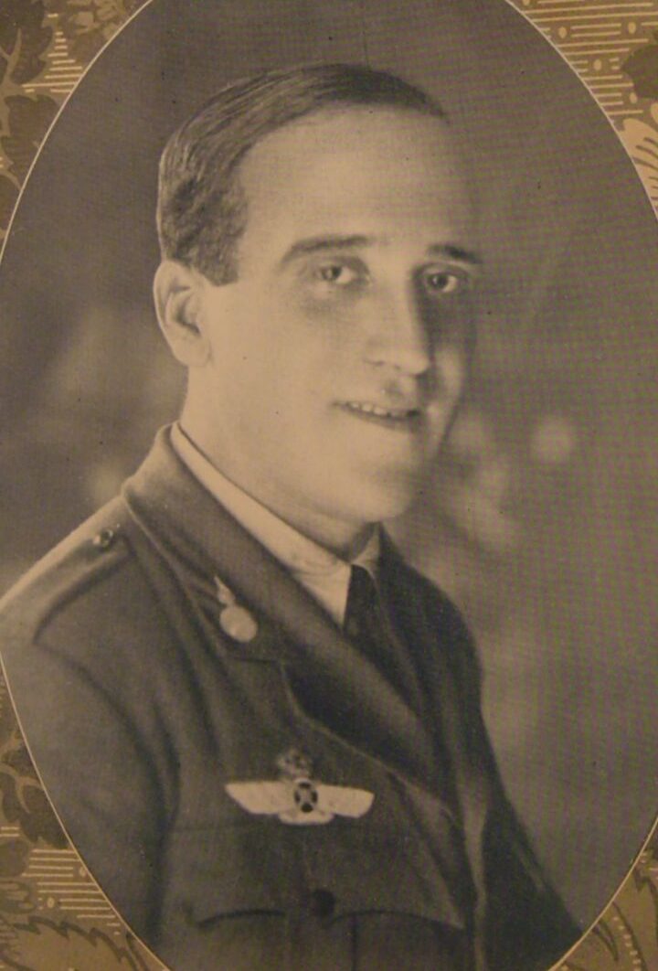 Biografía de Julio Ruiz de Alda