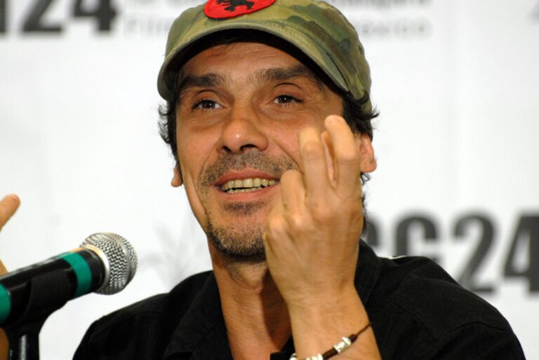 Biografía de Manu Chao