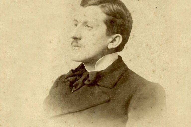 Biografía de Serafín y Joaquín Álvarez Quintero